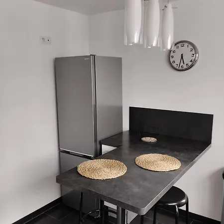 4 Personnes, Lumineux Et Standing *