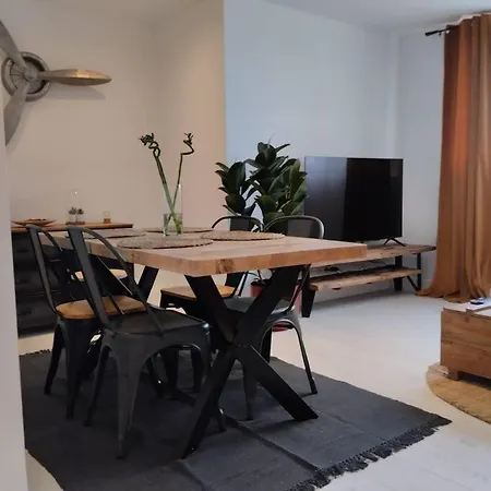 Apartment 4 Personnes, Lumineux Et Standing *