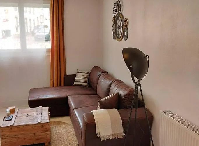 4 Personnes, Lumineux Et Standing Brest