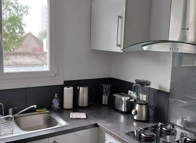 4 Personnes, Lumineux Et Standing * Brest